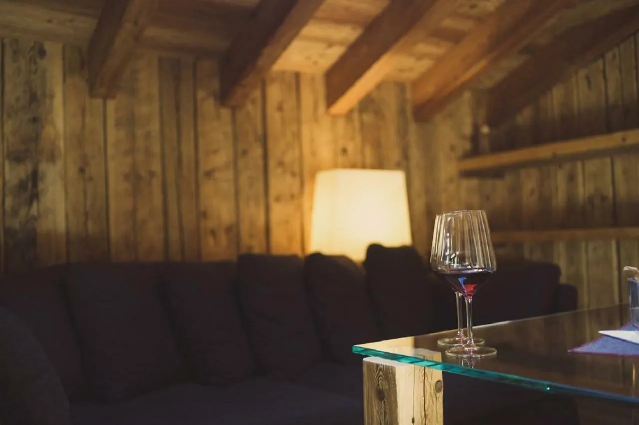 ***  Alpen Hotel Chalet Pradelle Italy