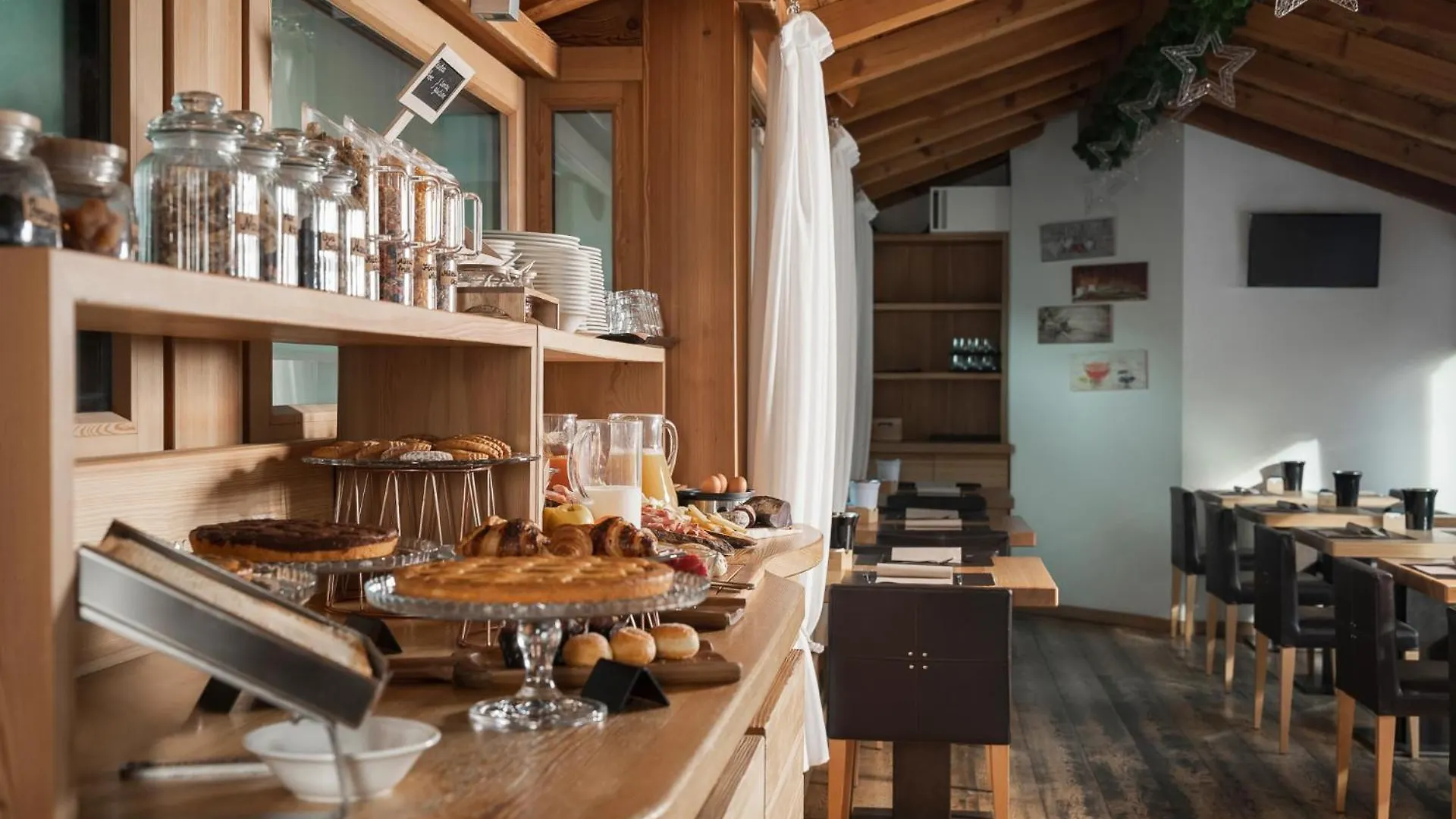 ***  Alpen Hotel Chalet Pradelle Italy